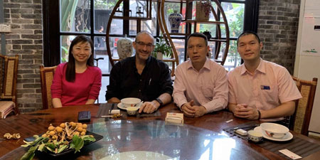 首席运营官在佛山市顺德区高宝实业考察合作高速打印机色带耗材